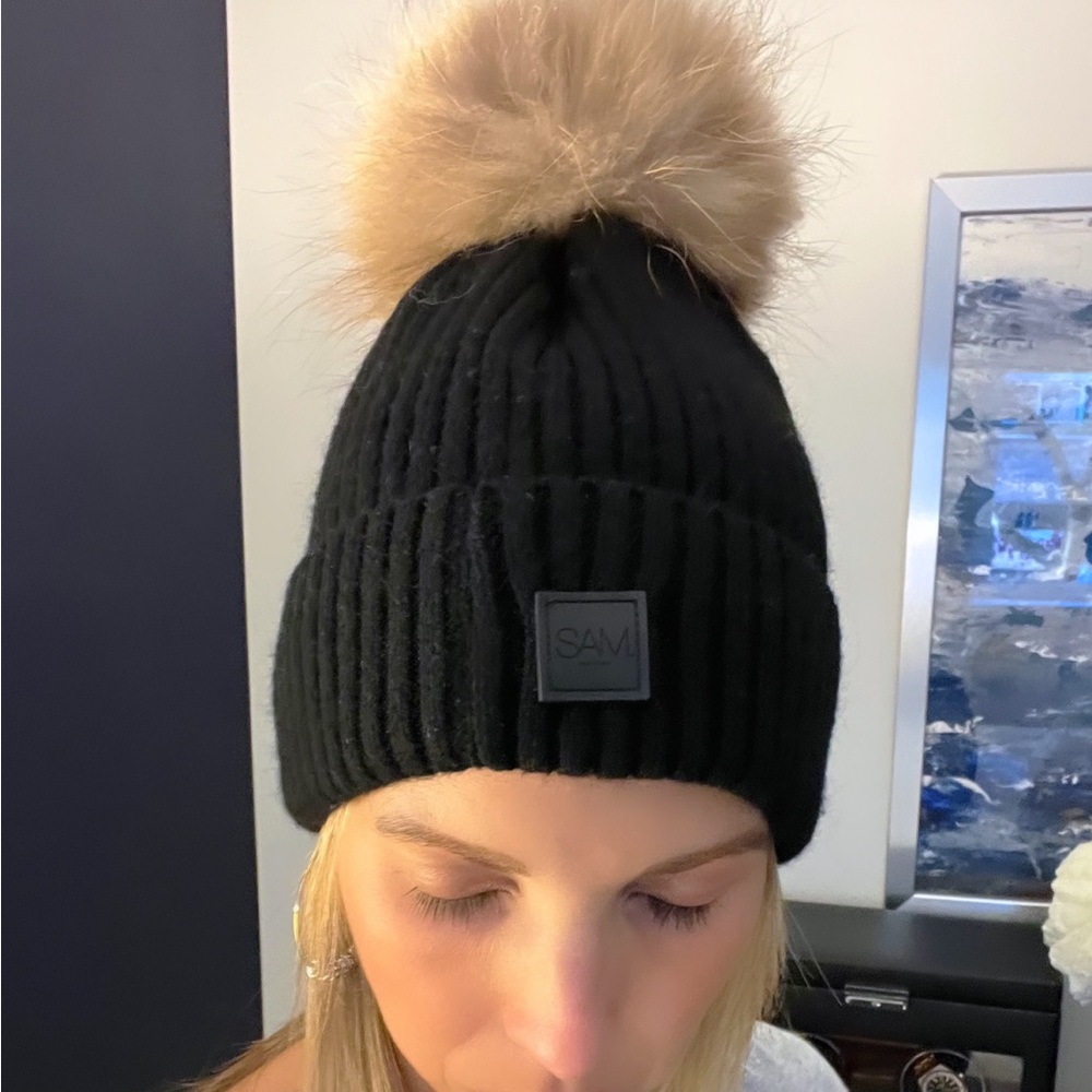 SAM New York knit hat with fur